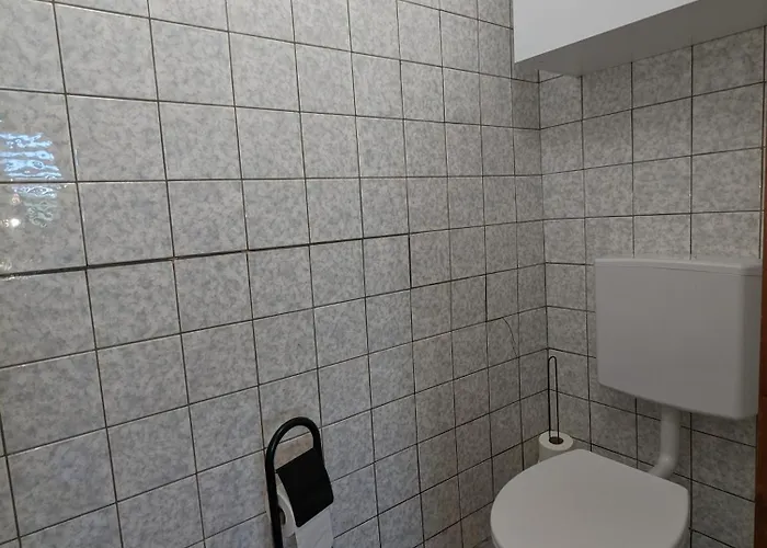 Comfortable Worker - Free Parking Asten (Linz)