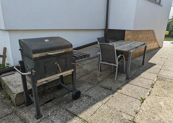 Comfortable Worker - Free Parking *